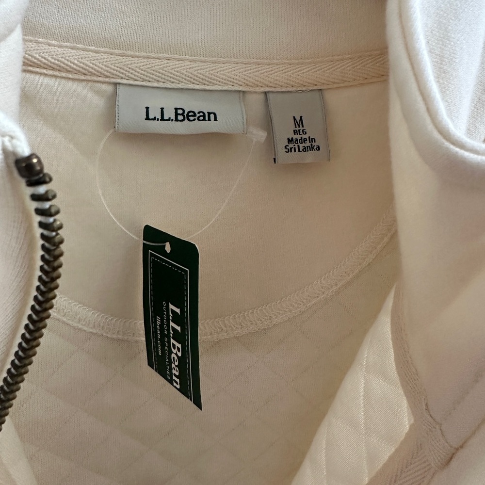 L.L. Bean - Women's Quilted Full-Zip Sweatshirt - Cream M - NWT - Picture 4 of 11